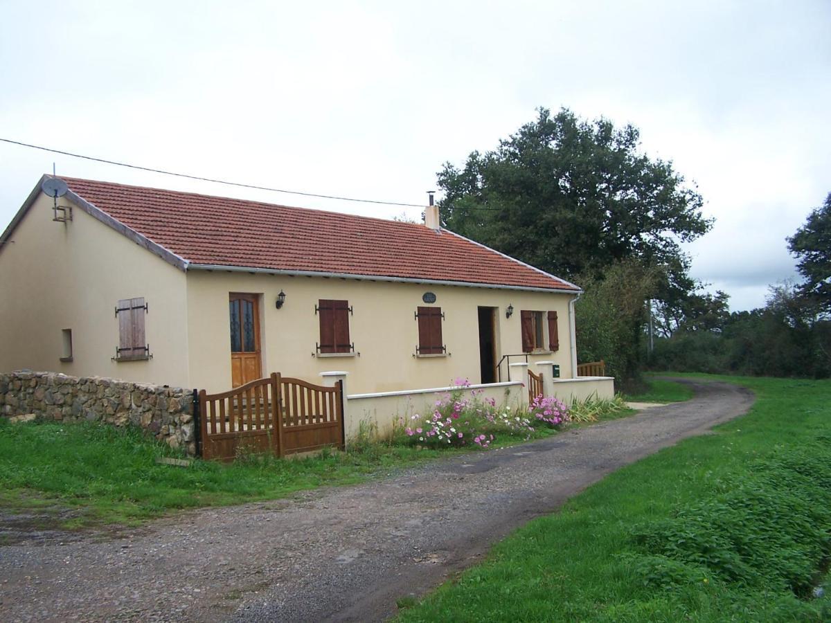 Les Hiboux Chambre D'Hotes L'Isle-Jourdain  Exteriör bild